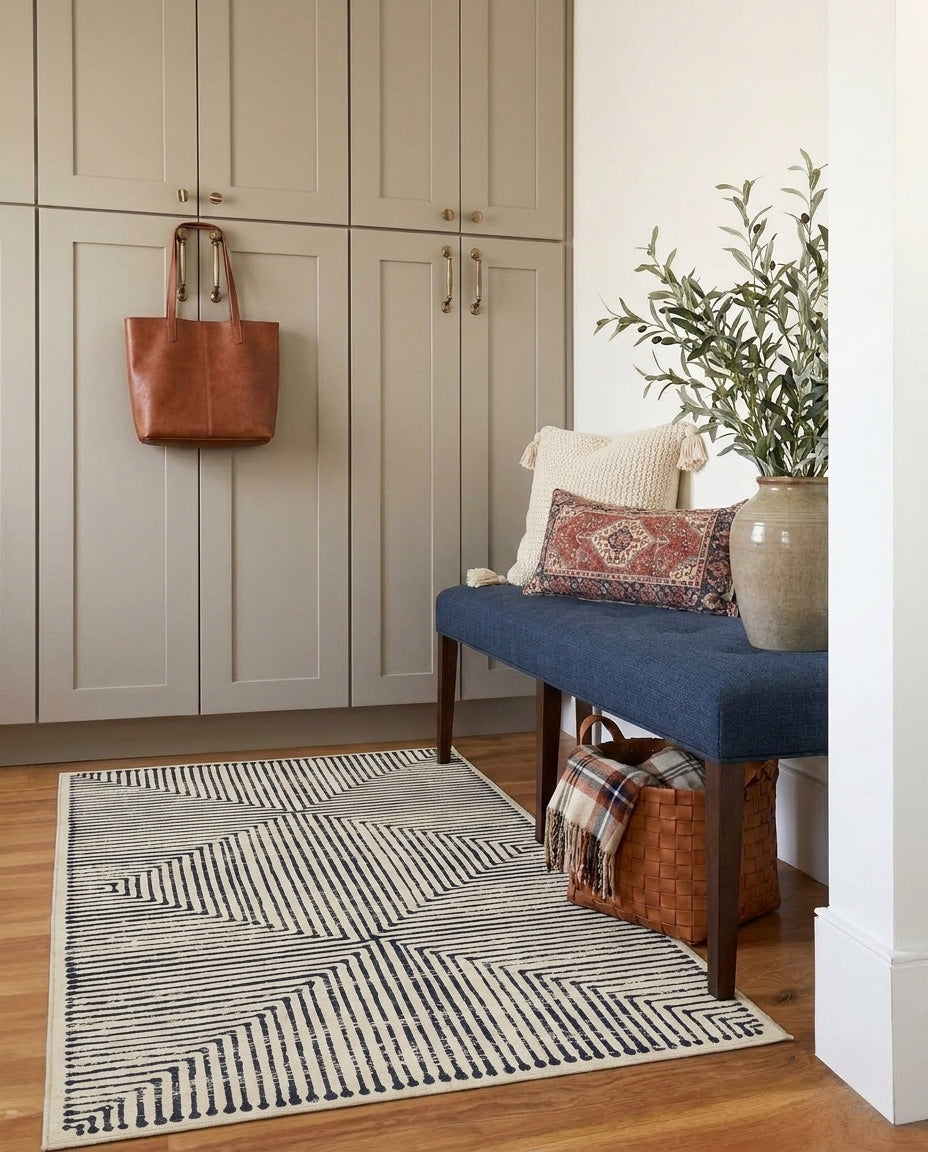 Hampton - Black & Ivory Rug