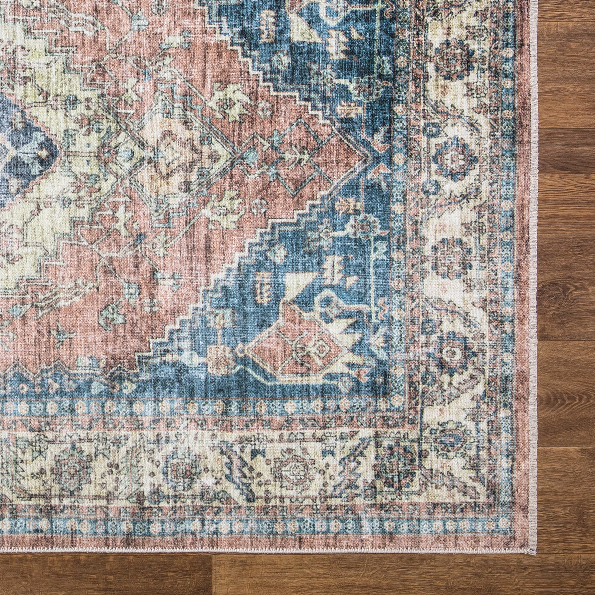 Caria CR-11 Traditional Washable Rug | Non-Slip