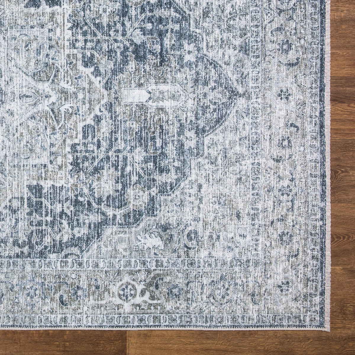 Caria CR-10 Traditional Washable Rug | Non-Slip