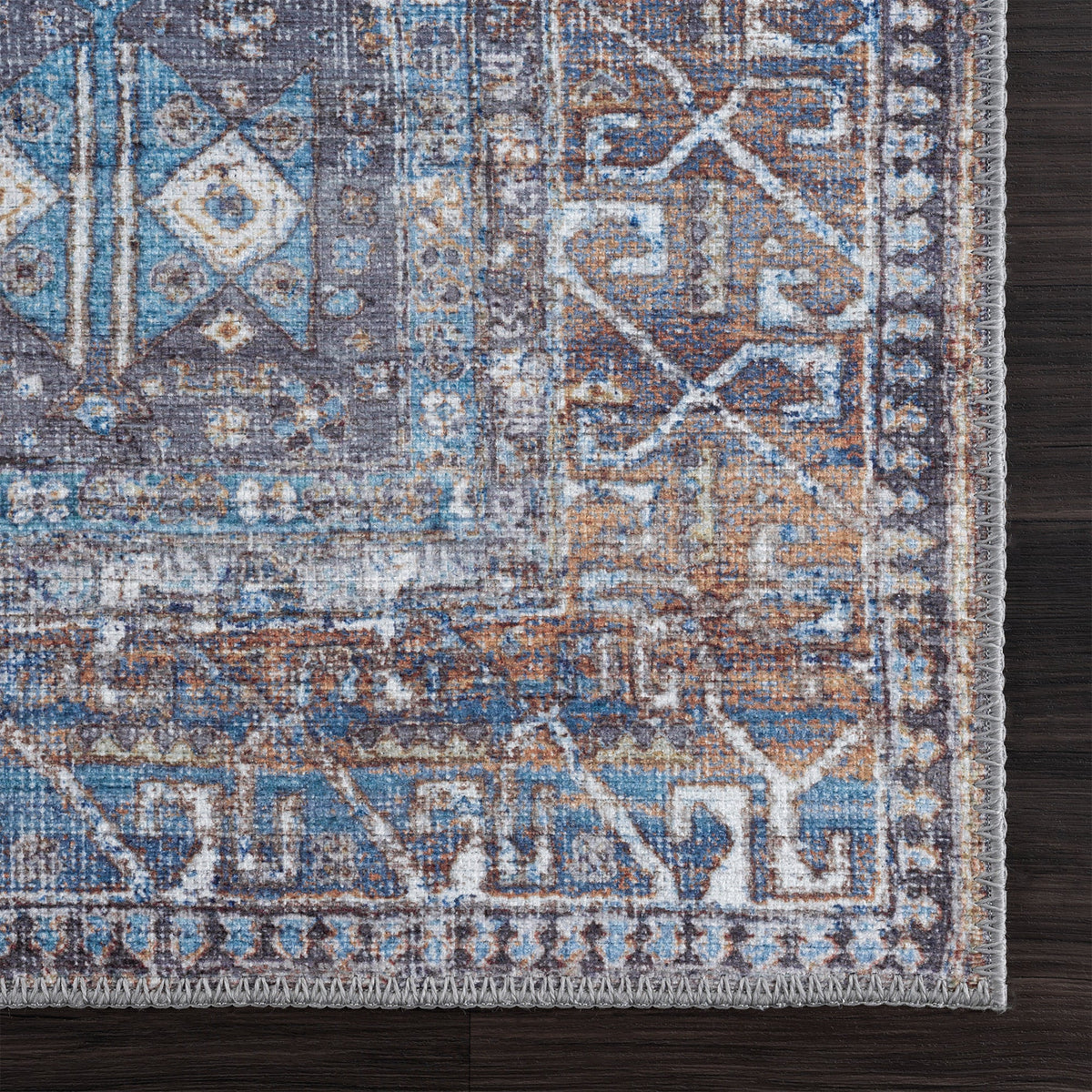 Ionia IO-04 Traditional Washable Rug