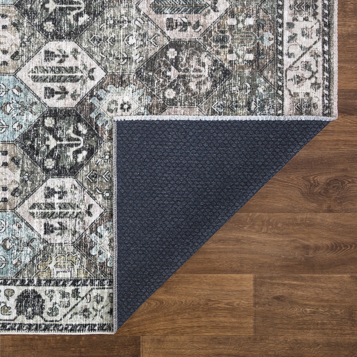Caria CR-16 Traditional Washable Rug | Non-Slip