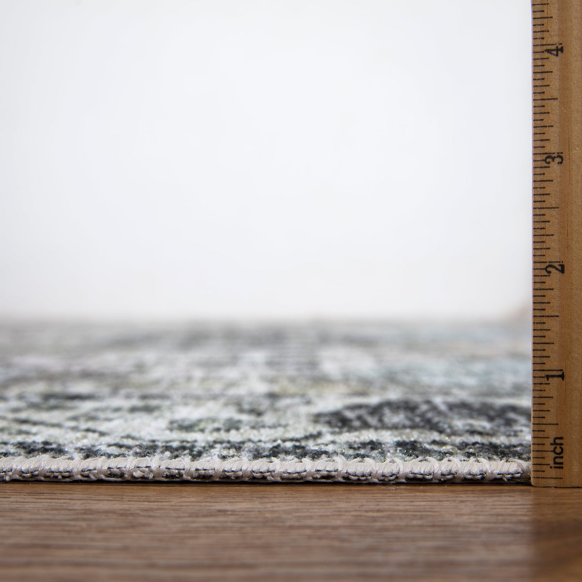 Caria CR-16 Traditional Washable Rug | Non-Slip
