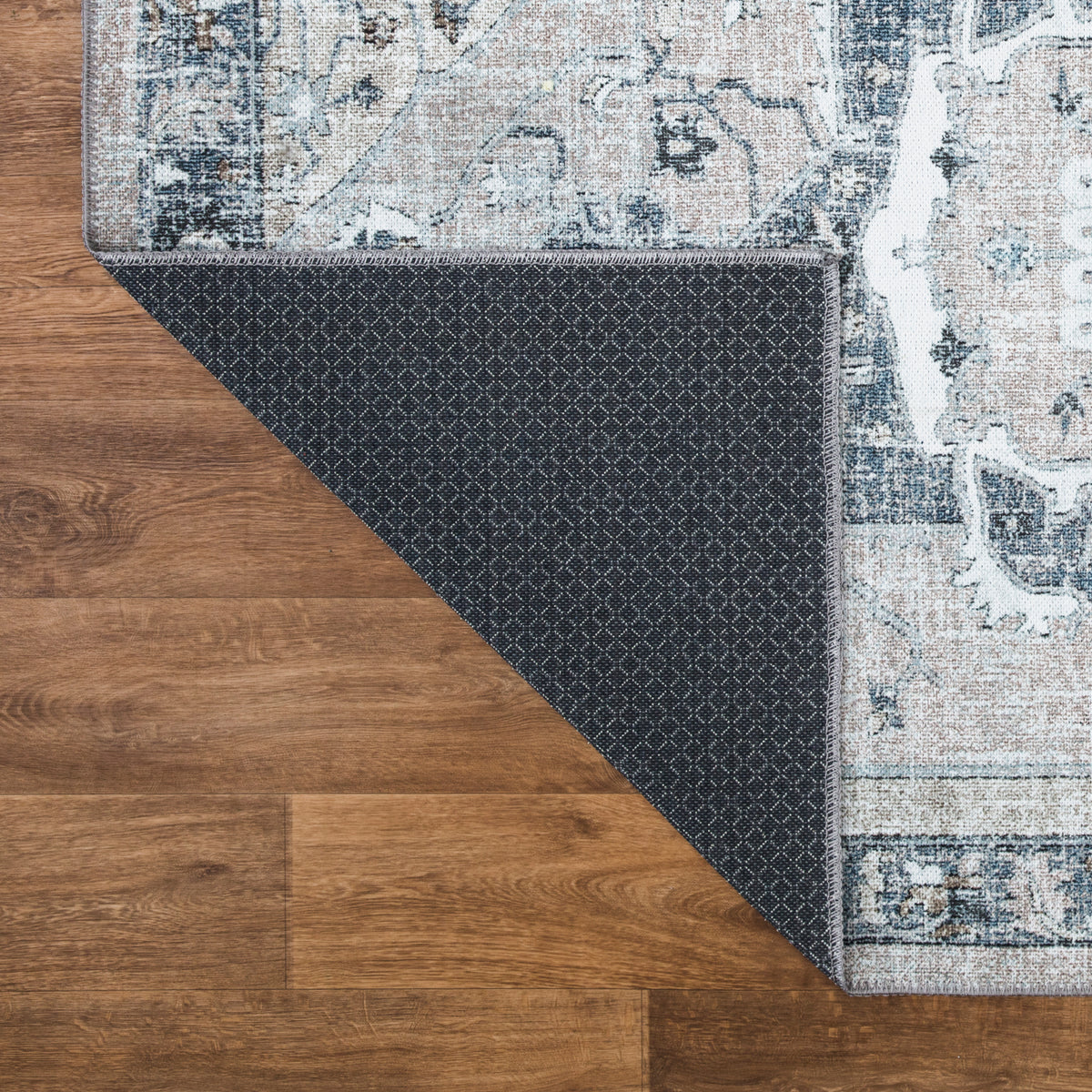 Ionia IO-42 Traditional Medallion Beige Rug