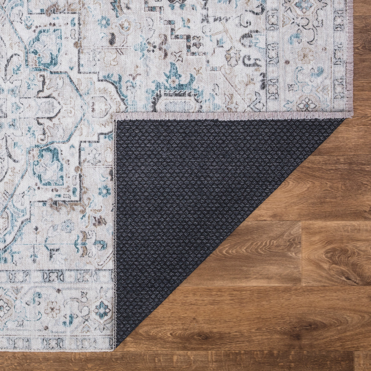Caria CR-06 Traditional Persian Seashell / Teal Blue Rug
