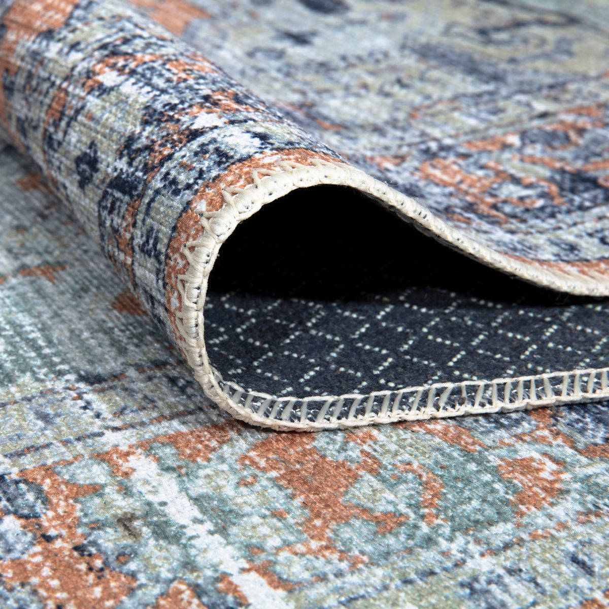 Ionia IO-12 Traditional Washable Rug | Non-Slip