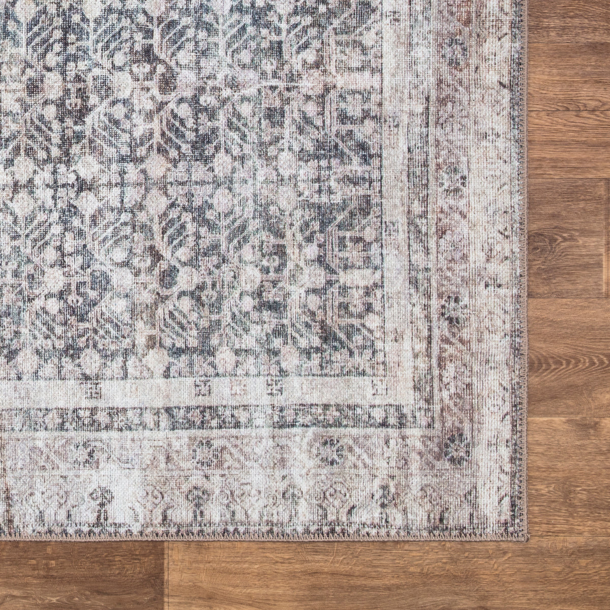 Ionia IO-36 Traditional Washable Rug | Non-Slip