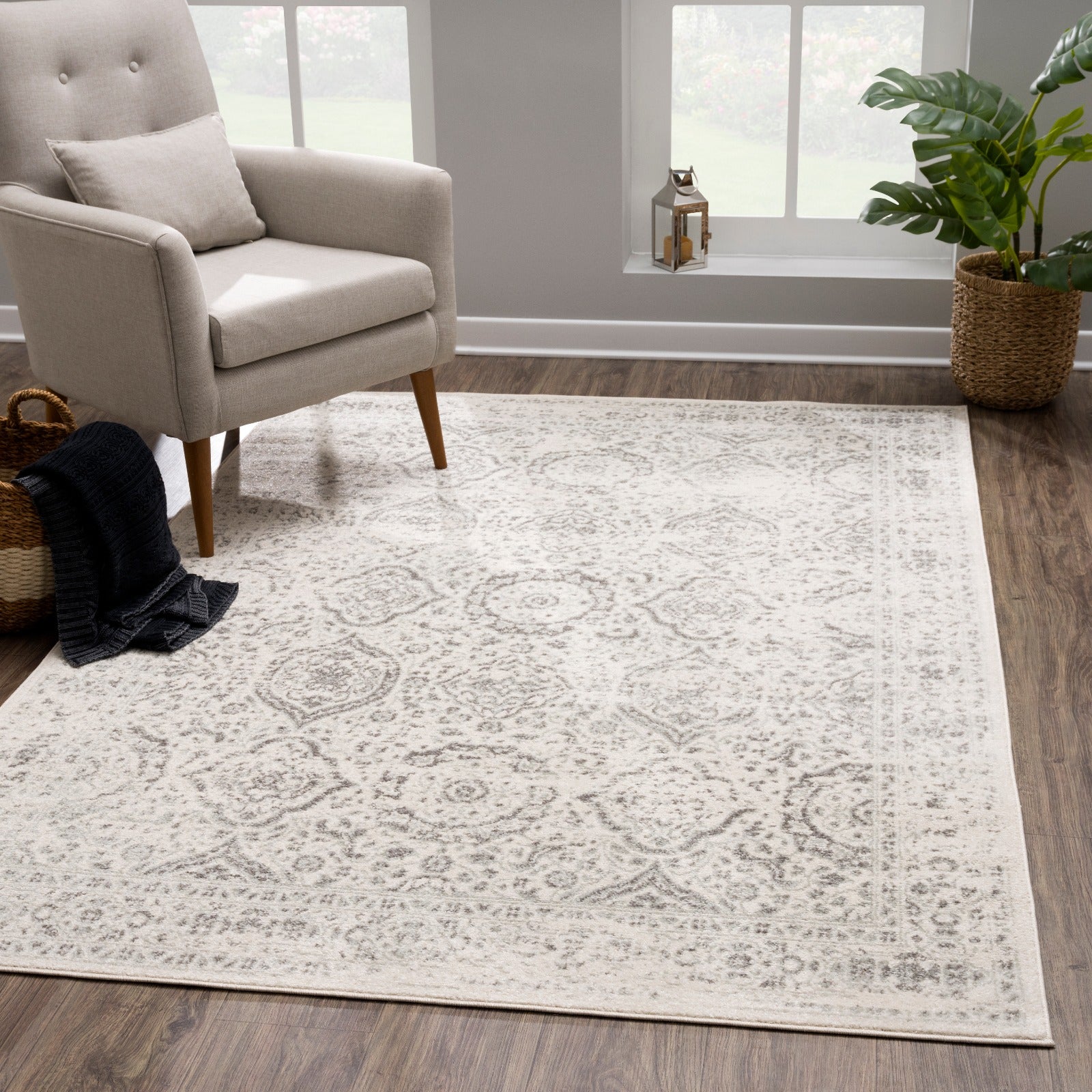 Traditional Rugs