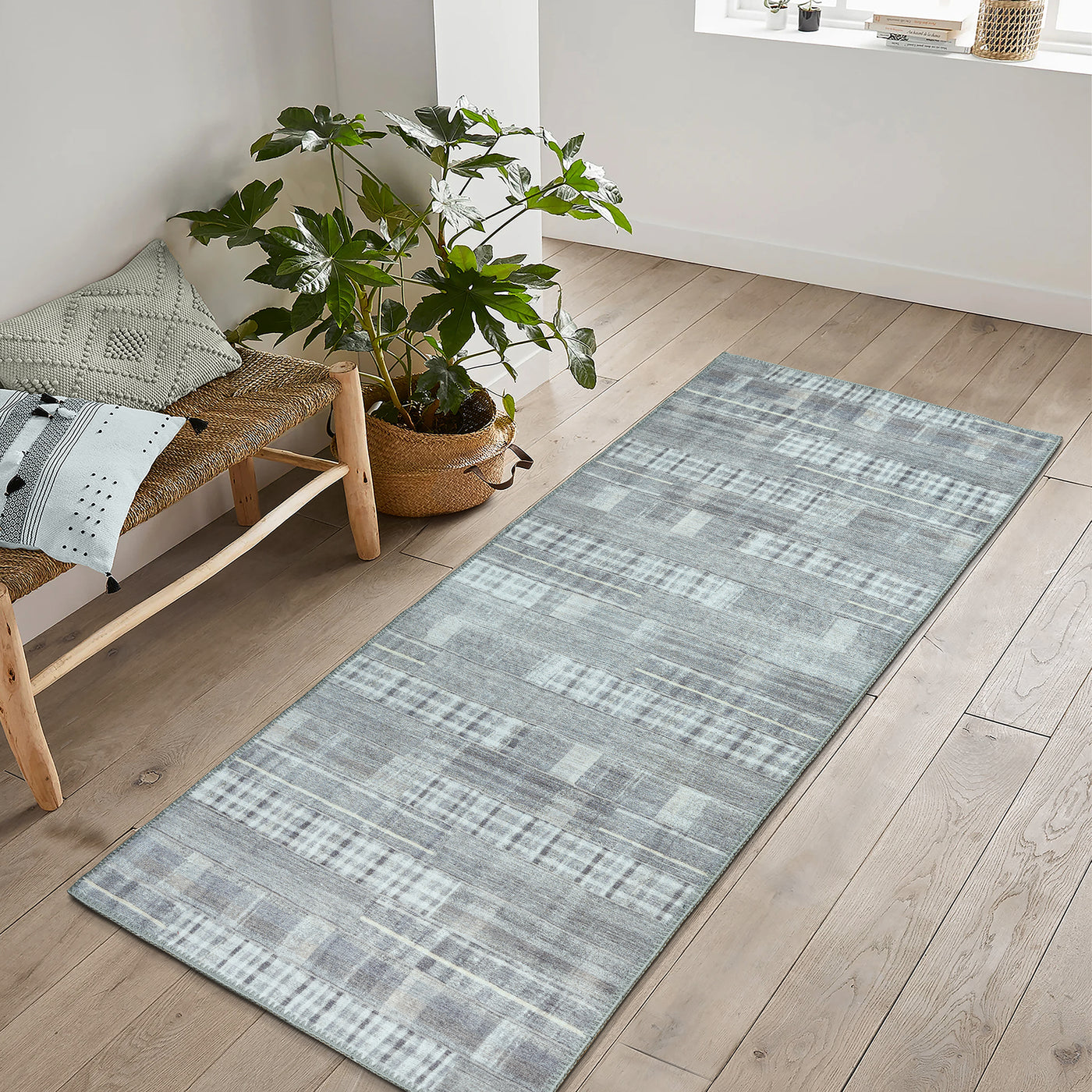 Ionia IO-54 Striped Grey Rug