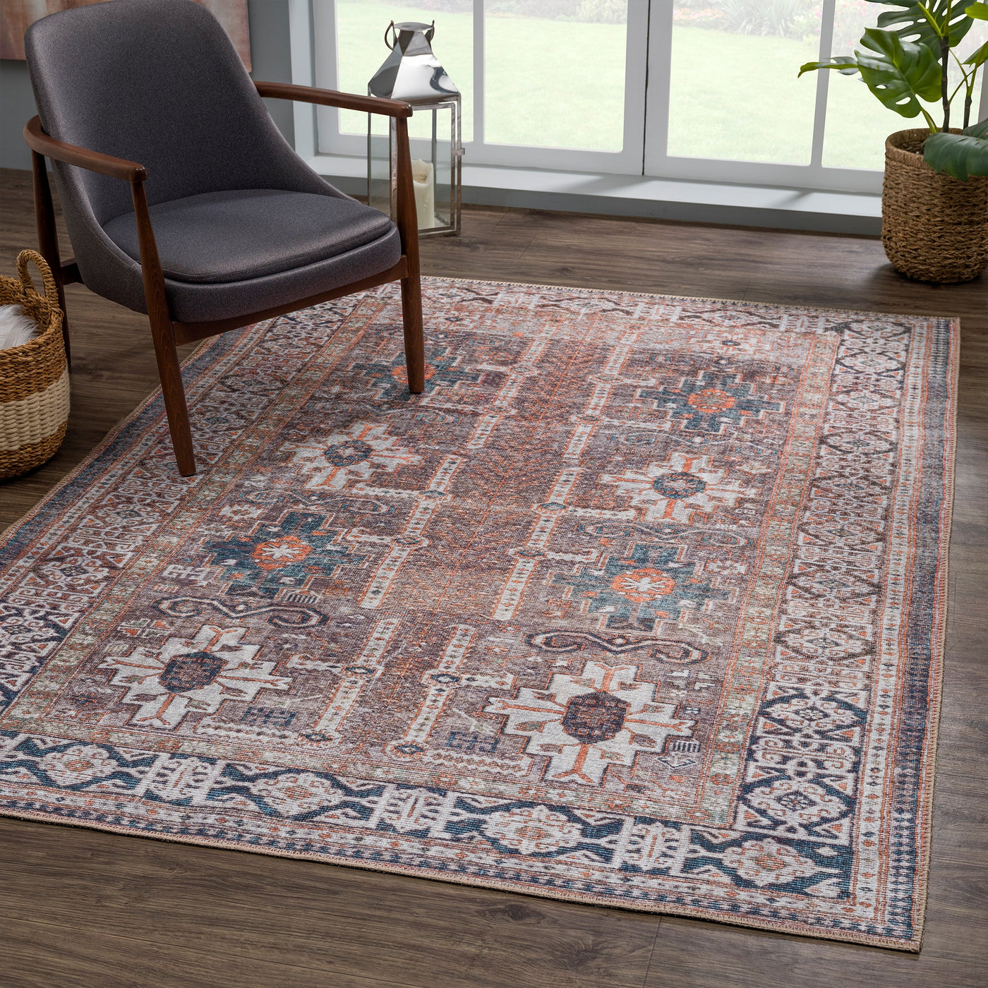 Ionia IO-10 Traditional Washable Rug