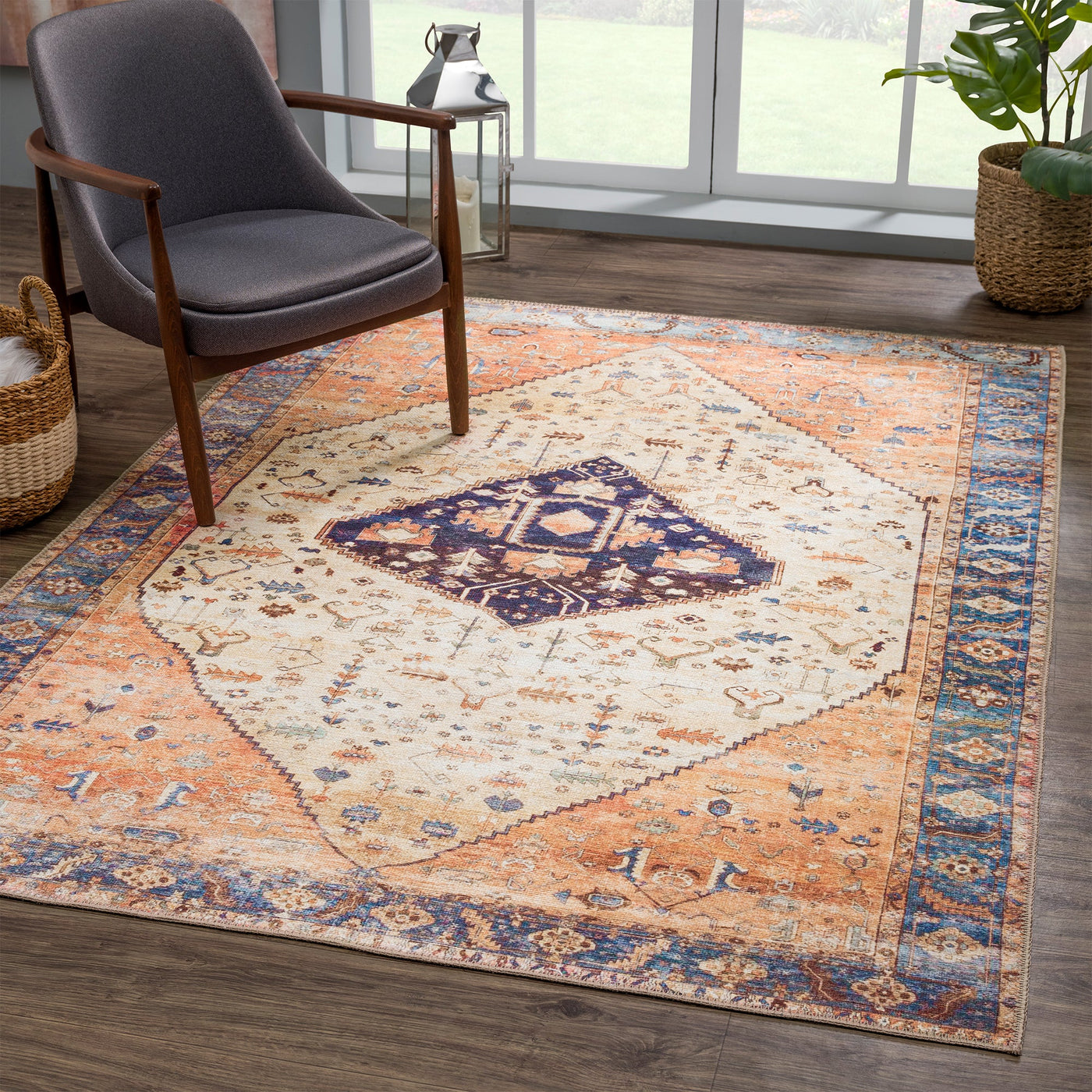 Ionia IO-01 Traditional Washable Rug