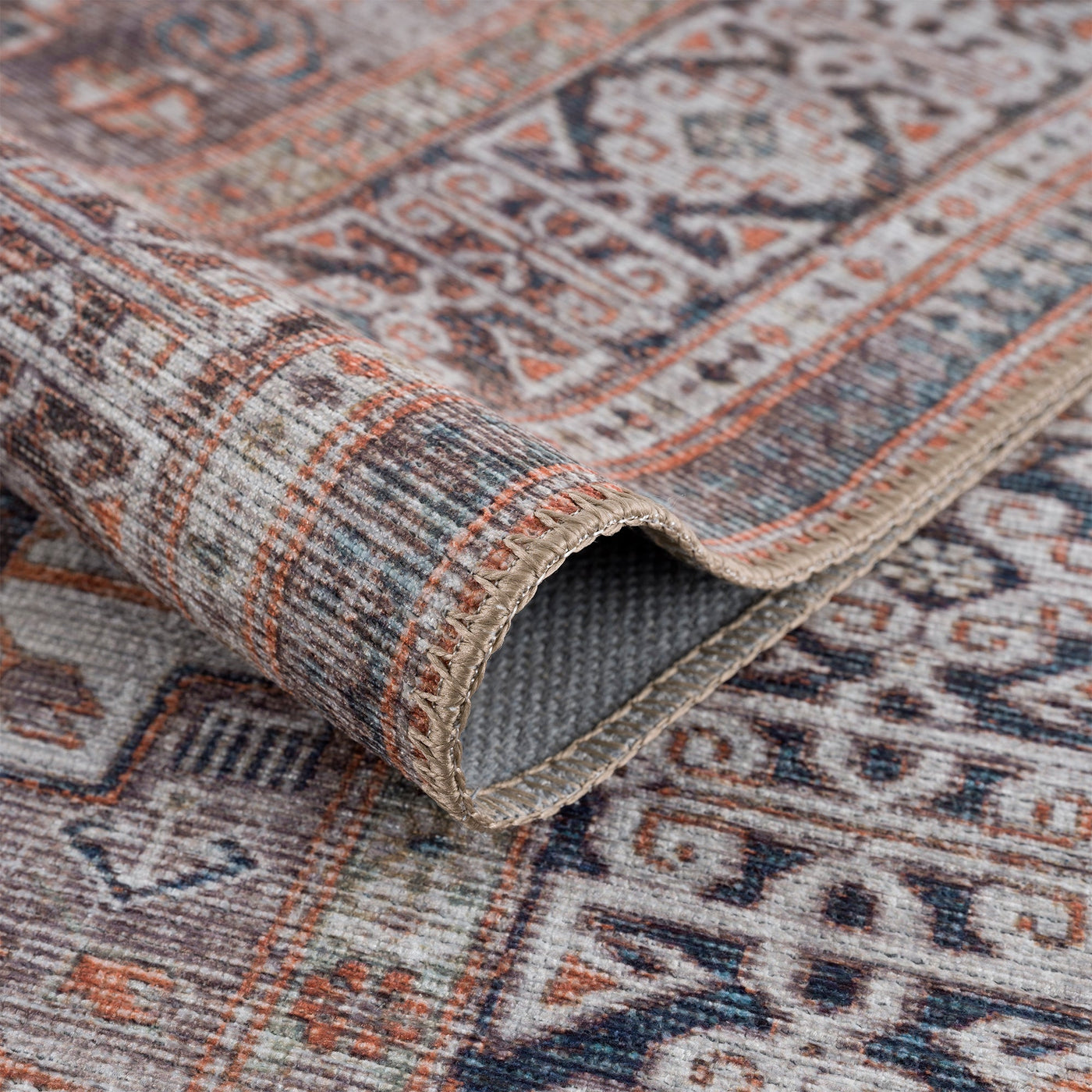 Ionia IO-10 Traditional Washable Rug