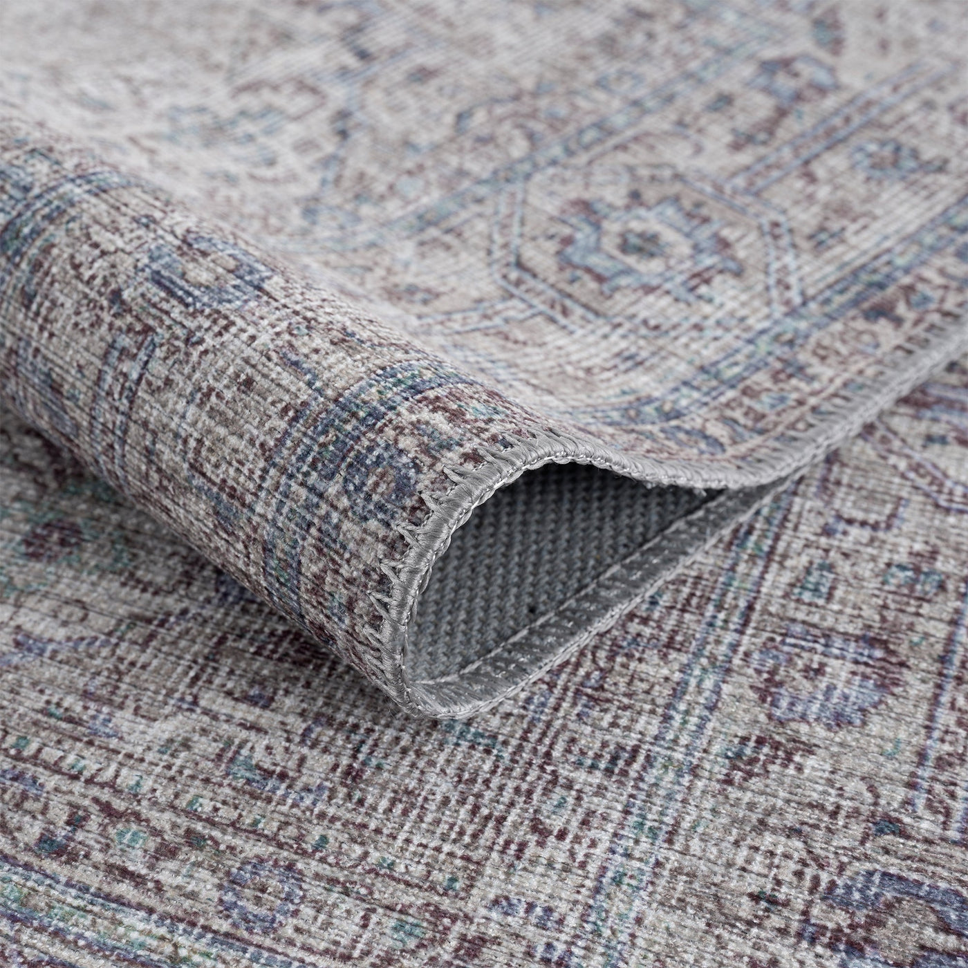 Ionia IO-02 Traditional Washable Rug