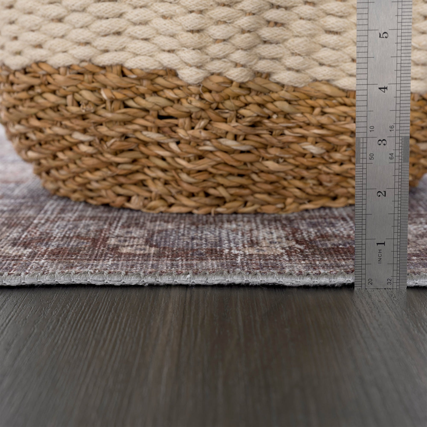 Ionia IO-06 Traditional Washable Rug