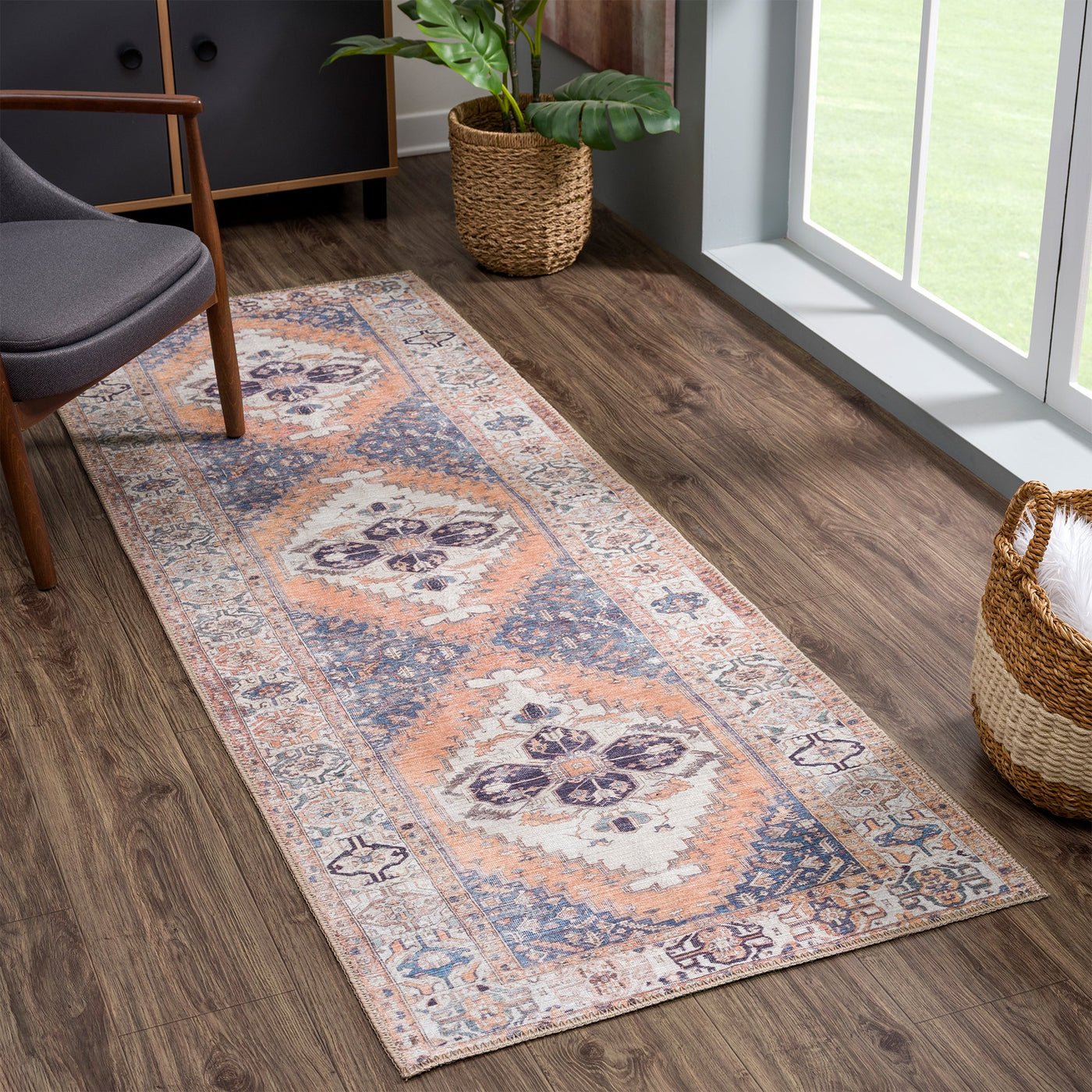 Ionia IO-09 Traditional Washable Rug