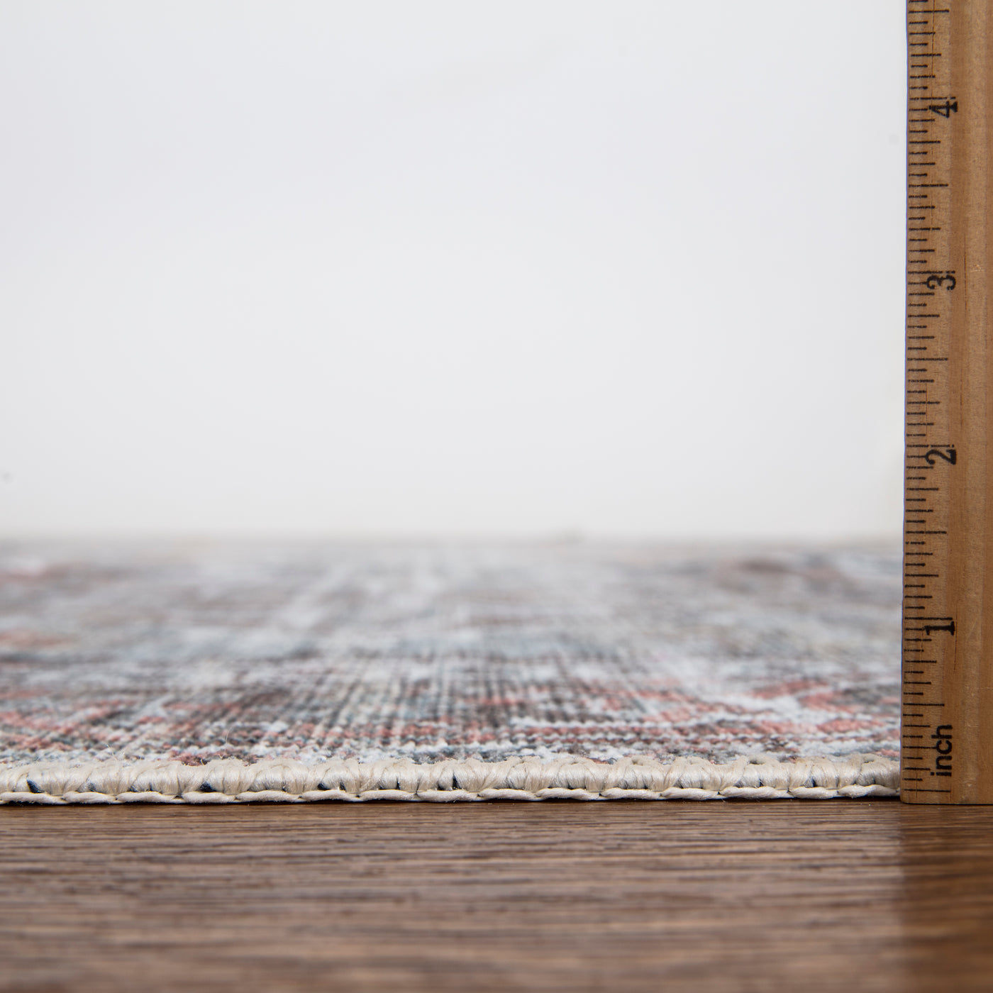 Ionia IO-41 Traditional Medallion Pink Rug