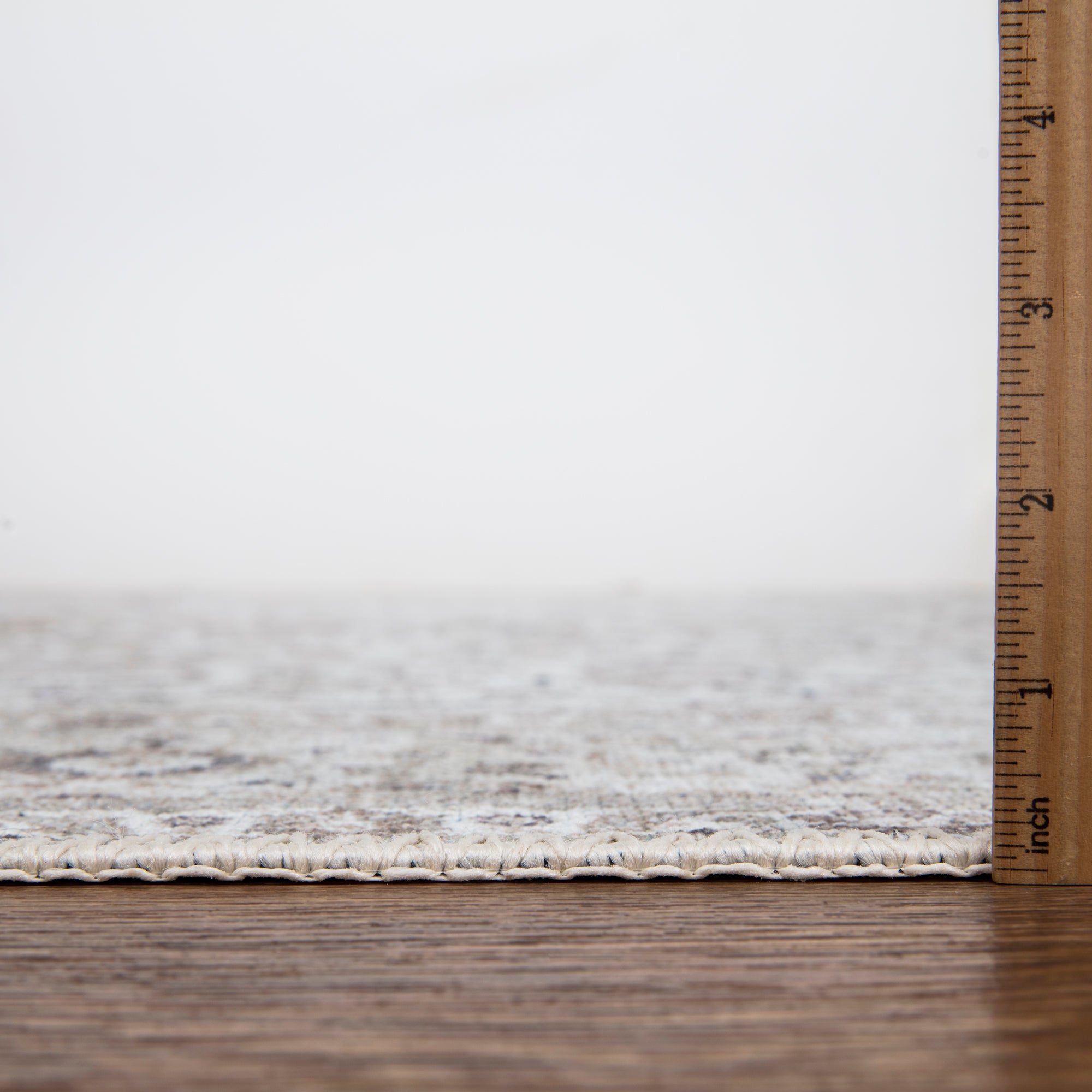 Traditional Bordered Beige Rug – Bloom Rugs