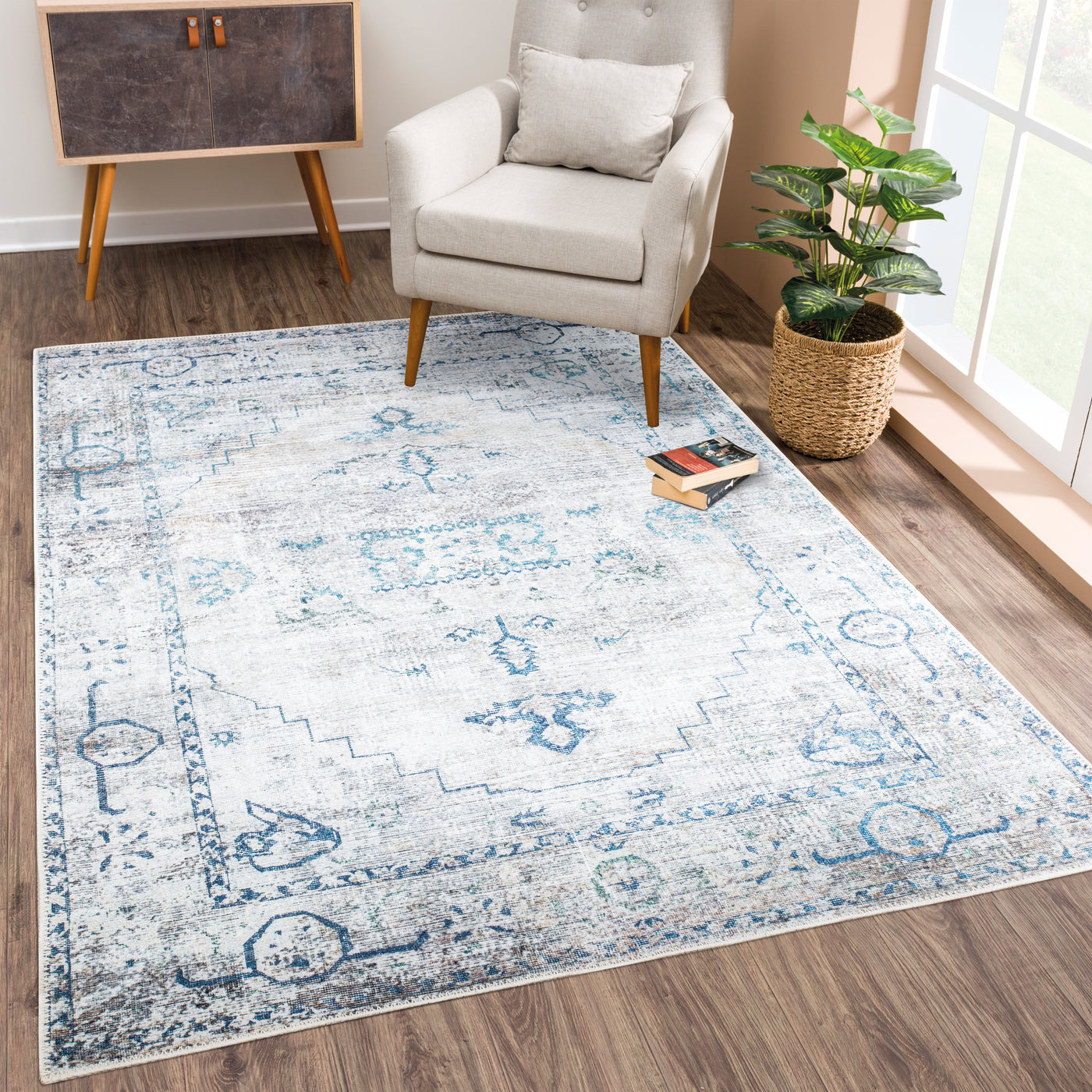 Ionia IO-31 Traditional Wahable Persian Rug | Non-Slip