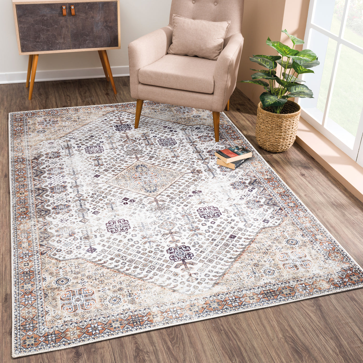 Ionia IO-40 Traditional Medallion Brown Rug