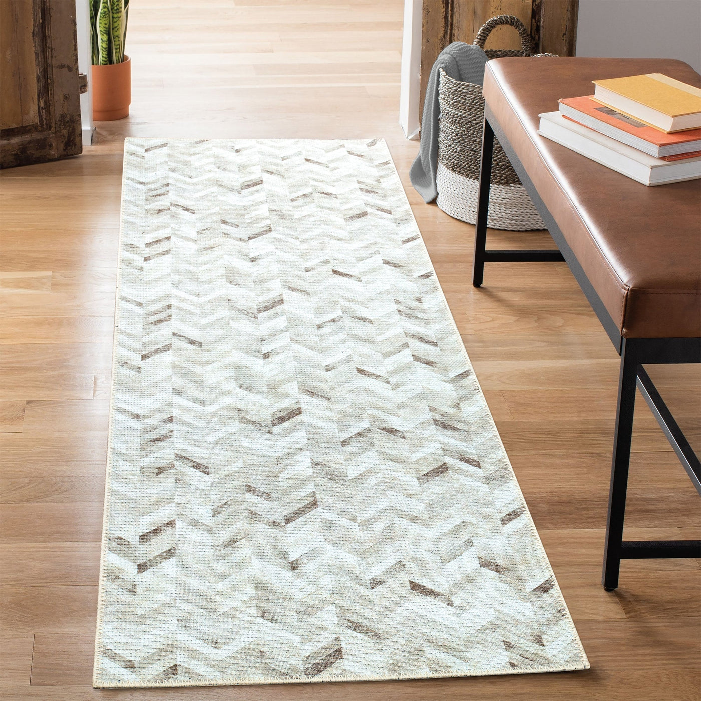 Ionia IO-25 Modern Geometric Washable Rug | Non-Slip
